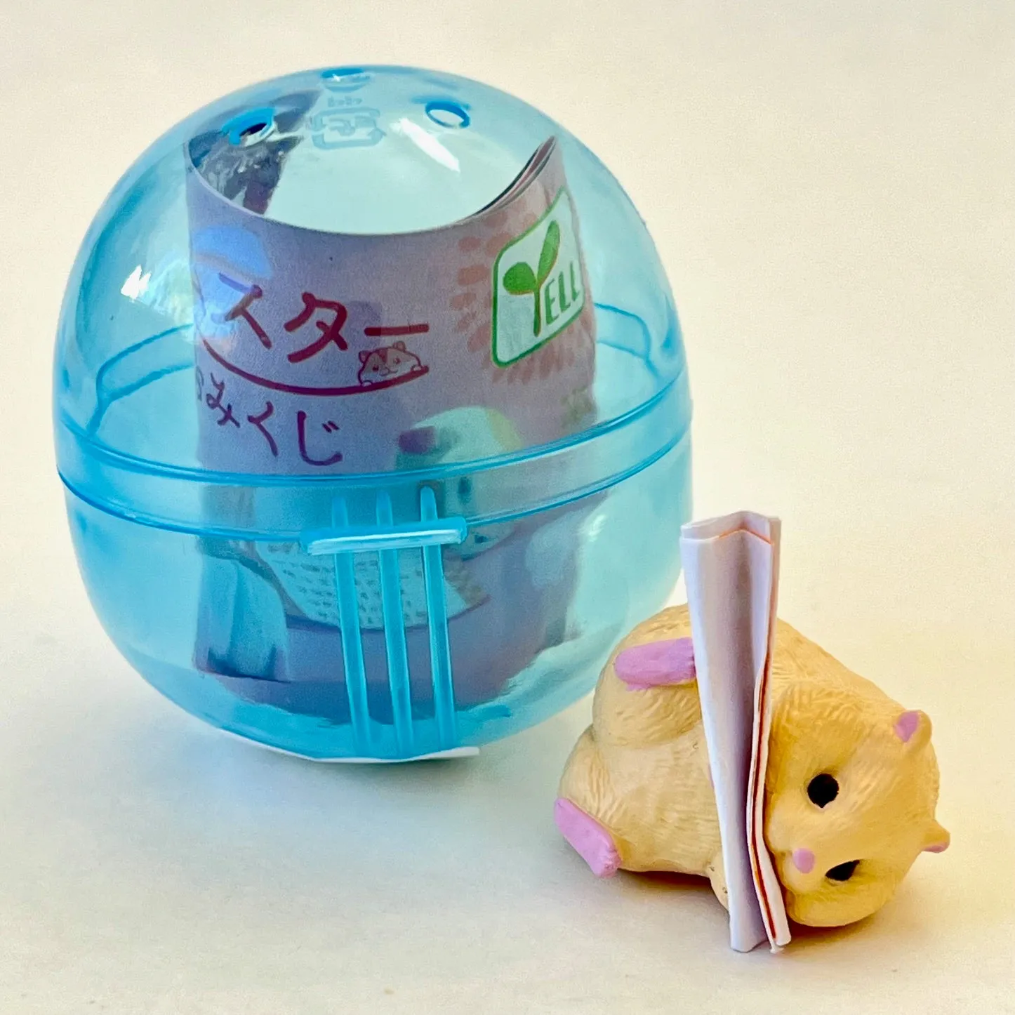 70266 Hamster Fortune Teller Figurine Capsule-6