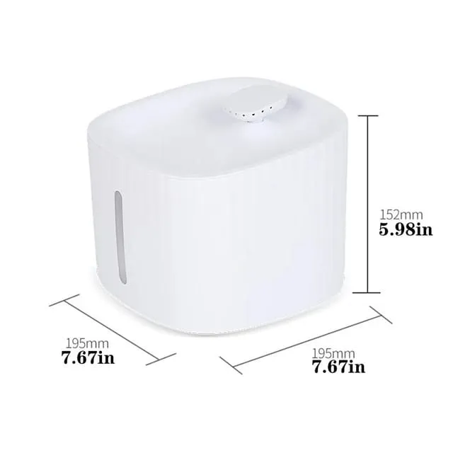 Automatic water feeder Size: 195*195*152MM Material: PP Color:white Without Lighted models