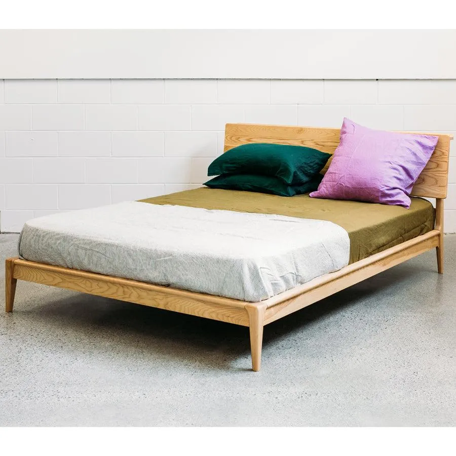 Moriyama bed in ash