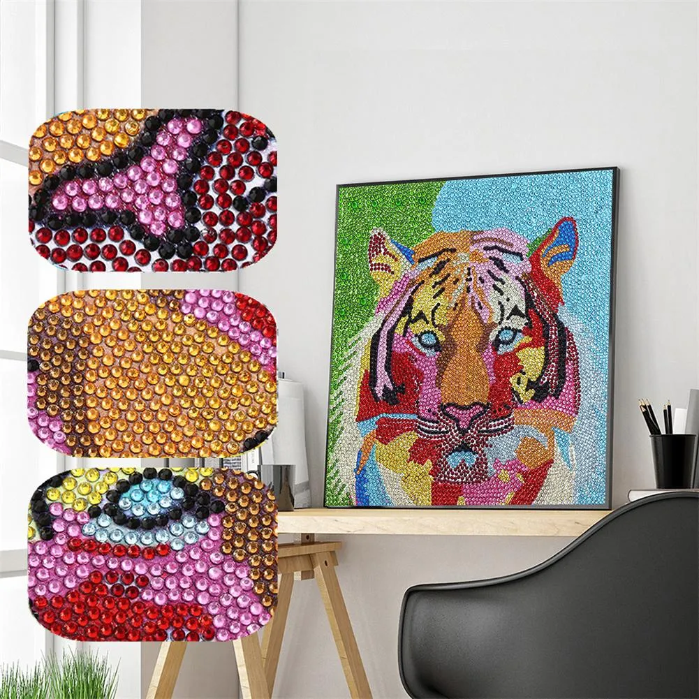 Tiger  - Special Shaped Diamond - 30x30CM